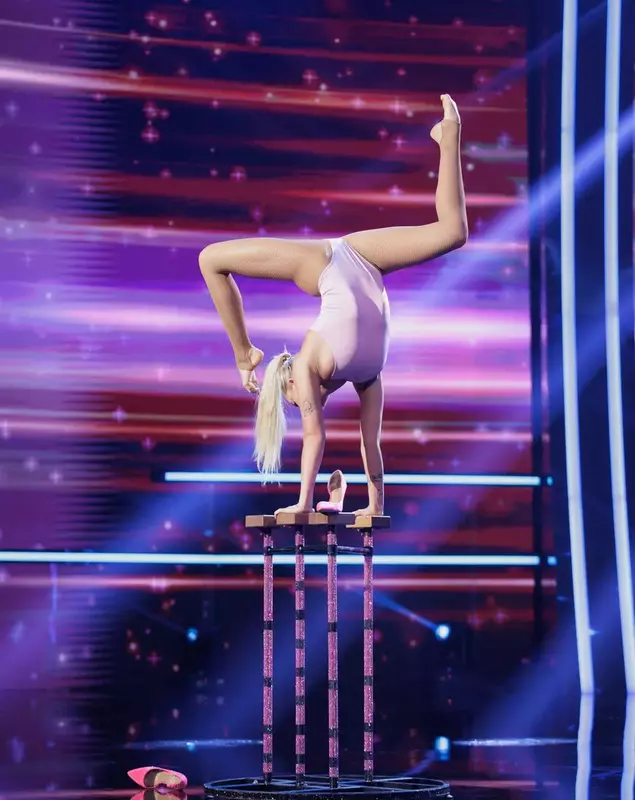 Polina Troshchak (3)