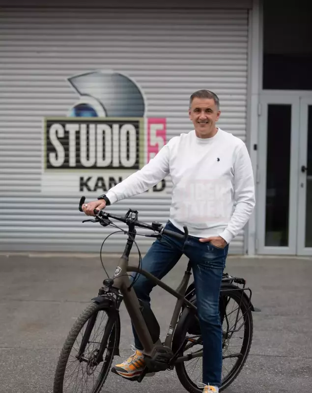 Cosmin Cernat pe bicicletă