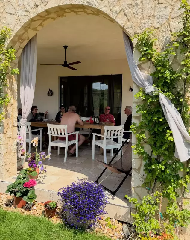 Casa de la Șușani unde se relaxează Adela Popescu