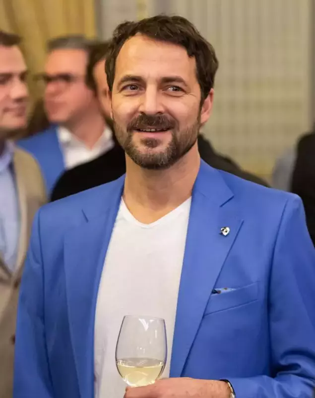 andrei aradits (1)