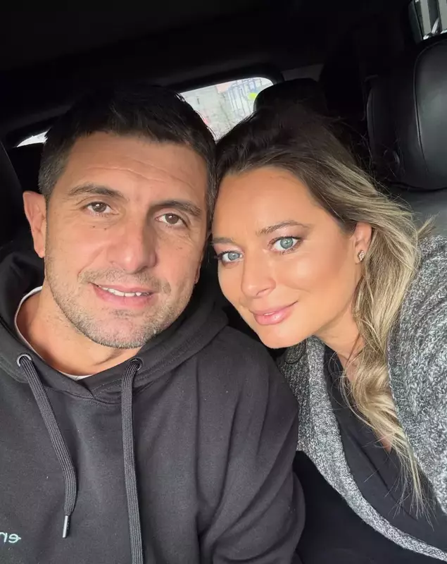 Laura Coosi si sotul ei