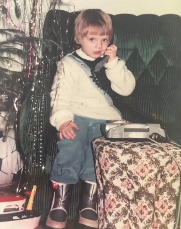 Sebastian Stan în copilărie