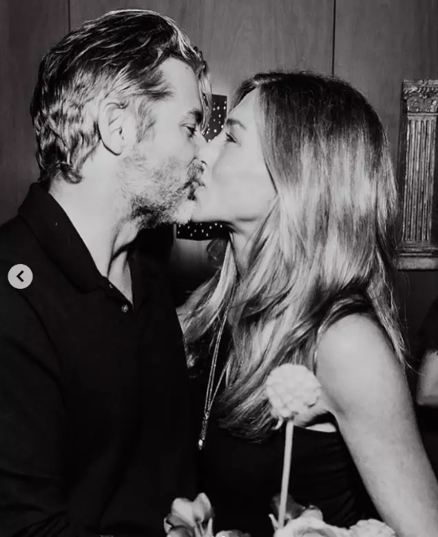 jennifer aniston si jim curtis 2