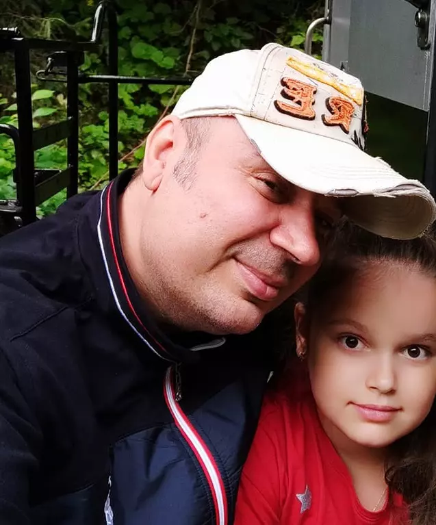 dan helciug si fiica la manastire