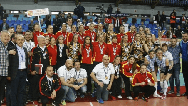 12801683_1067082770012168_5465658734692170567_n