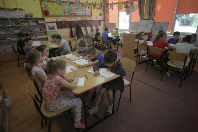 Școala din Timișoara în care nu se dau note și teme (3)