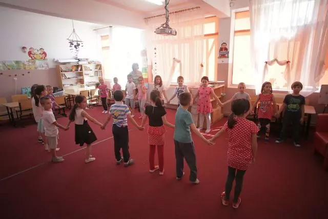 Școala din Timișoara în care nu se dau note și teme (7)