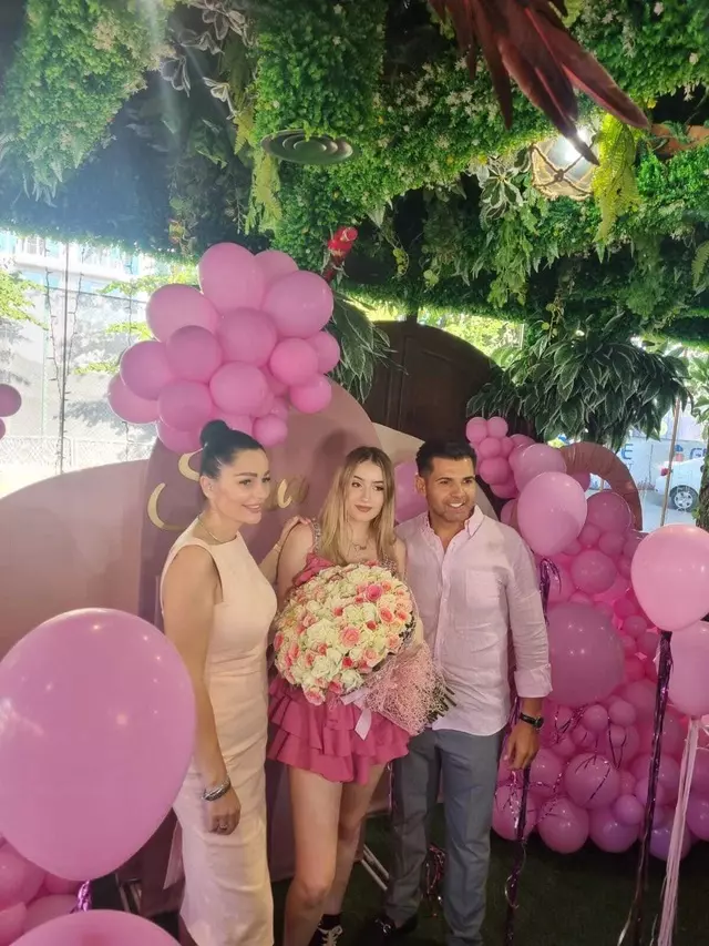 sarah-fiica-lui-brigitte-2