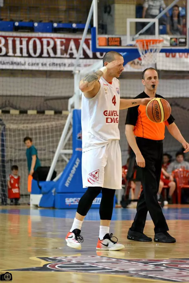 12998326_10154017317106827_8921880213772305349_o