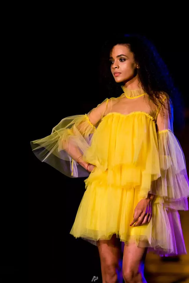 37204449_2196322220381993_350730130357747712_n