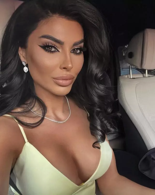 raluca-paraschiv-iubita-syda-9