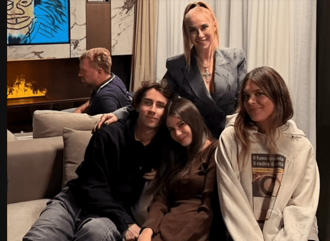 Anamaria Prodan copii