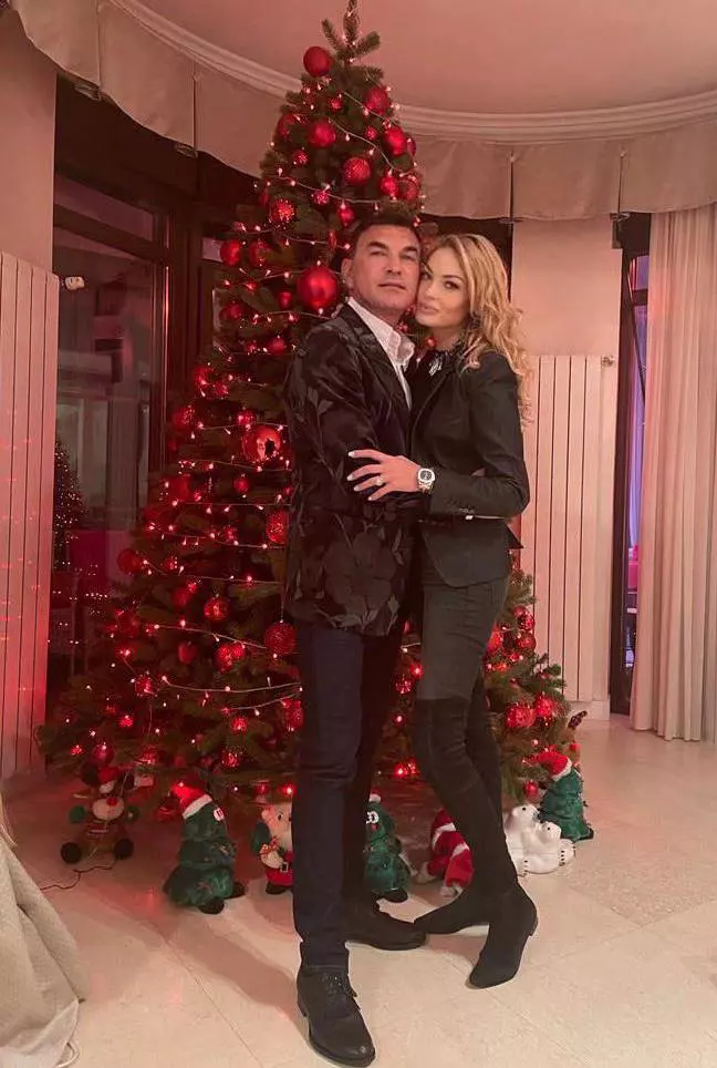 2646896584578788423656294506986482371779233n