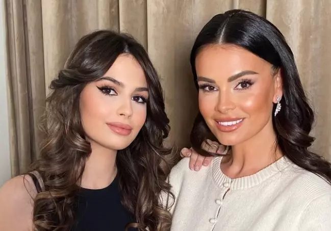 anca serea si fiica sarah 7