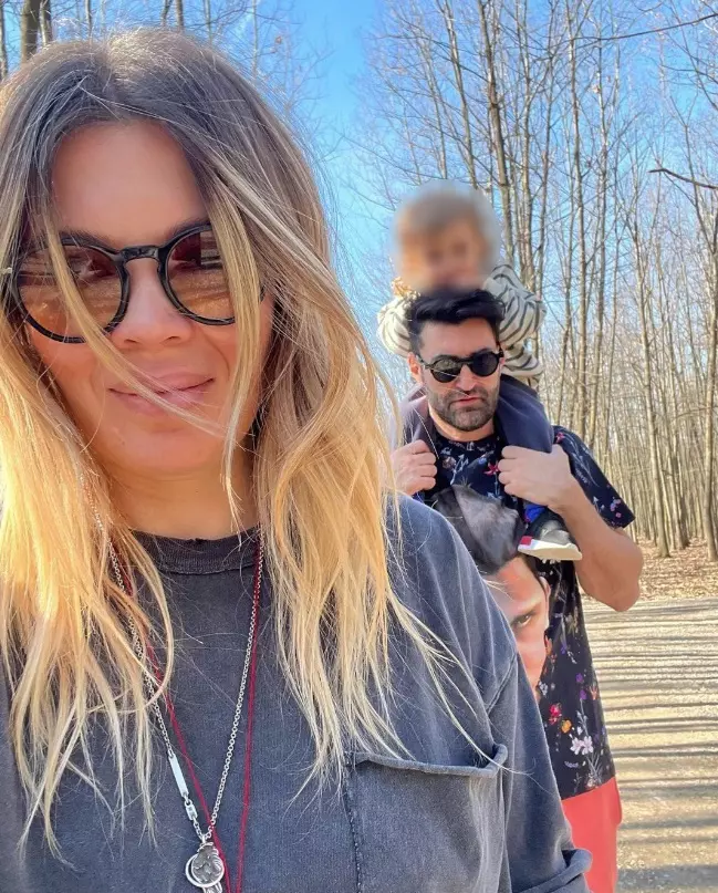 gina-pistol-chipul-fetitei-sale-josephine-1