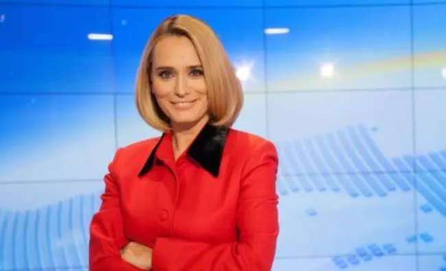 andreea-esca-gafa-3