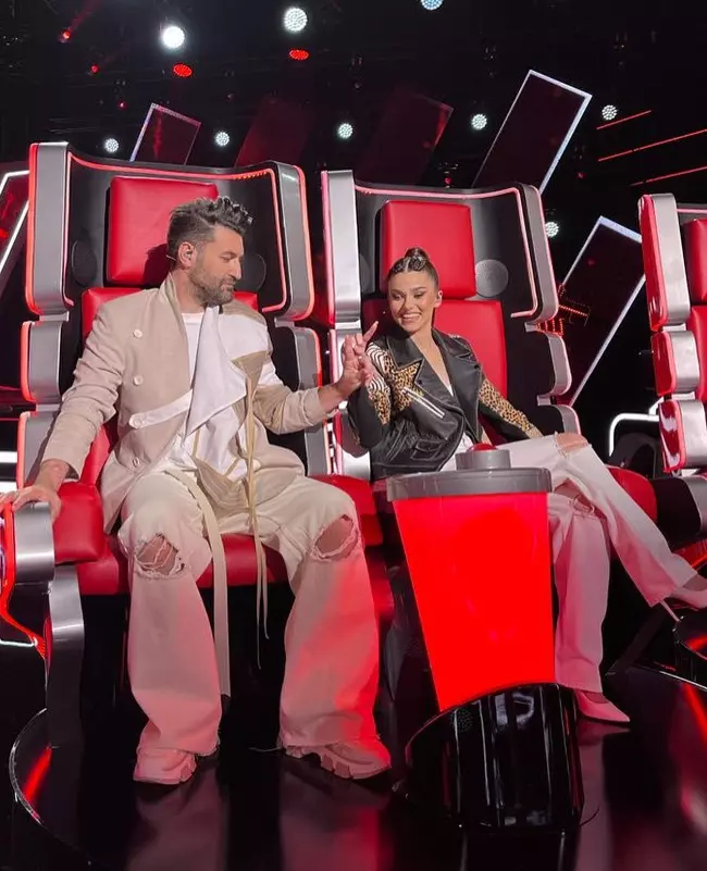 theo-rose-si-smiley-vocea-romaniei-2