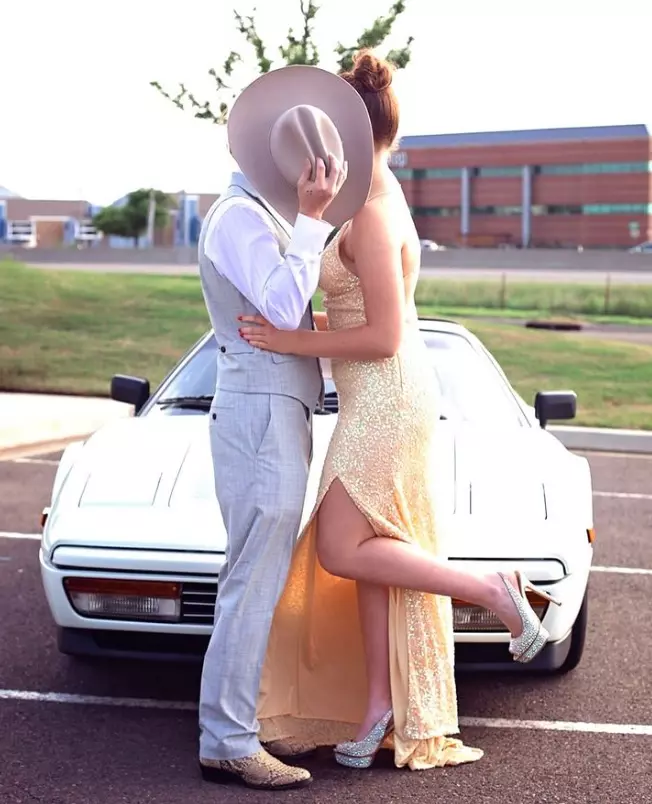 baiat-nadia-comaneci-dylan-conner-si-iubita-1