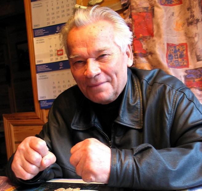 16-mihail-kalasnikov_01.JPG