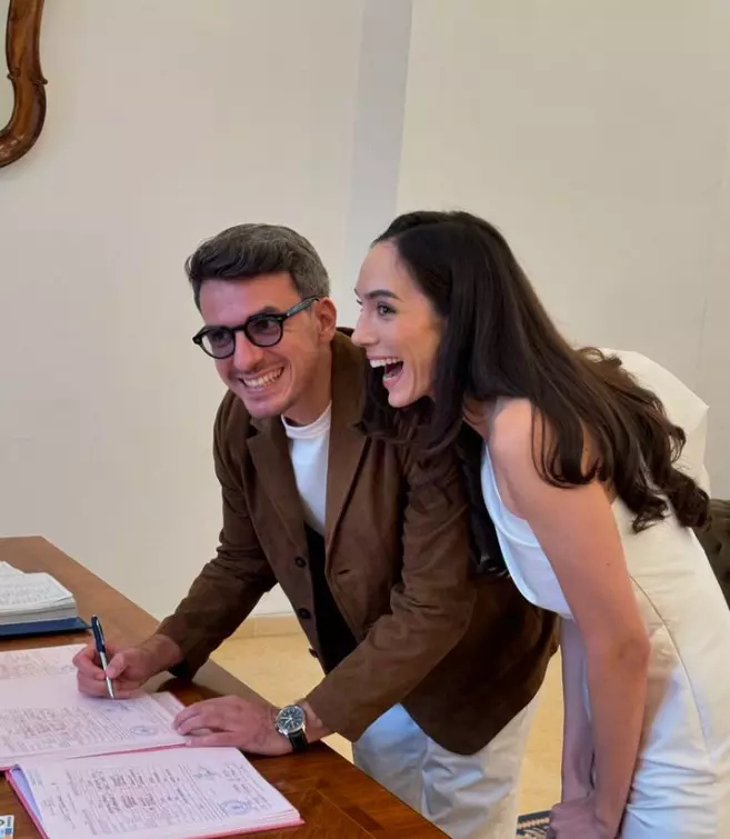 alexandru ion s a casatorit 8