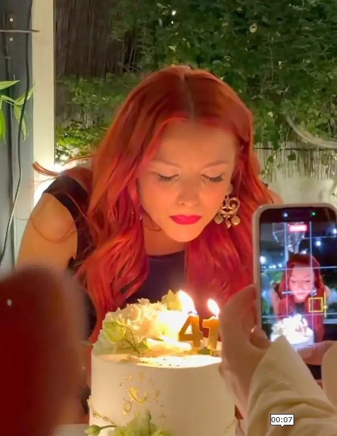 Elena Gheorghe tort
