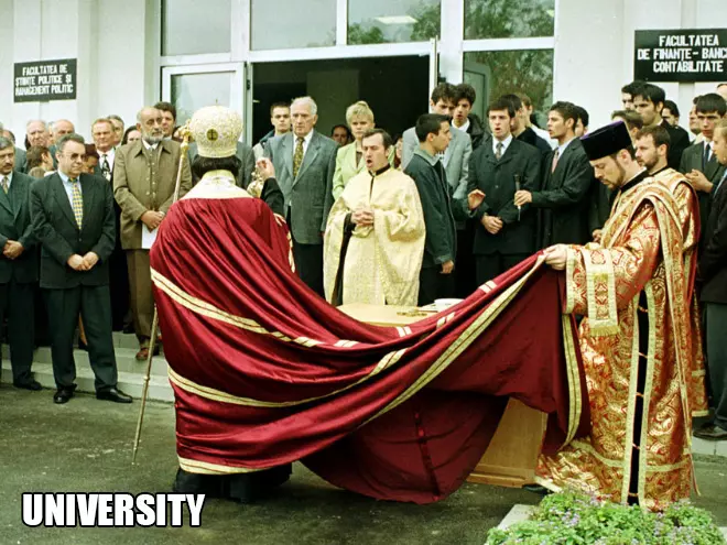 sfintit_facultatea.jpg