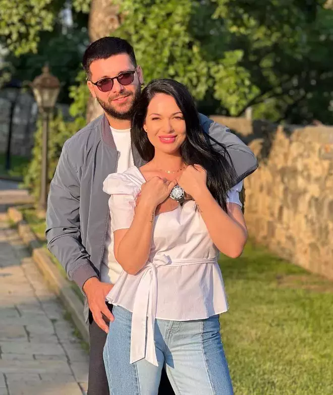 VIDEO Reacția lui Robert Drilea după ce Deea Maxer a șters toate pozele cu el. Ce a postat bărbatul pe Instagram