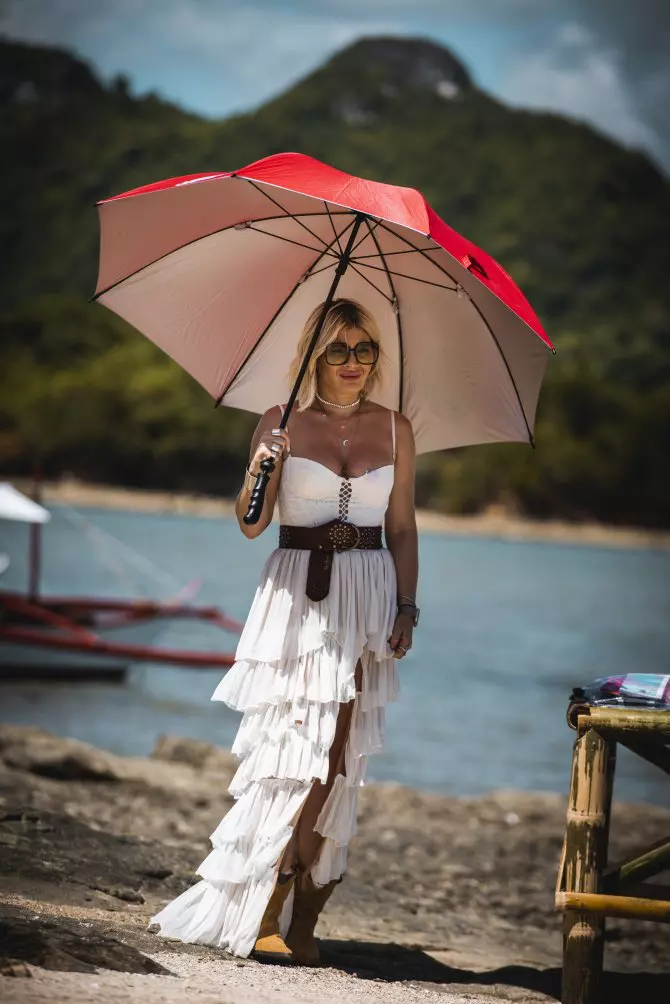 gina-pistol-intoarcere-la-asia-express-3