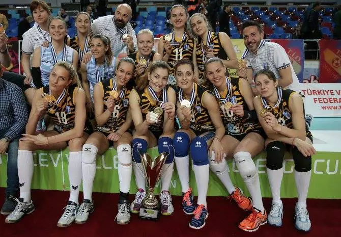 12919729_1067082653345513_426227707063929518_n