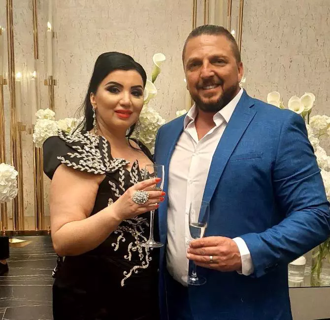 adriana-bahmuteanu-resetata-de-actualul-sot-dupa-divortul-de-prigoana-m-am-pregatit-pentru-asta-am-facut-terapie76467400