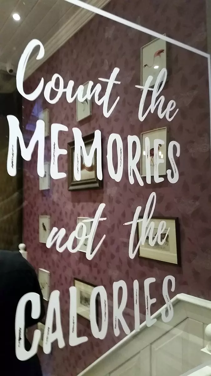 Să numărăm amintirile, nu caloriile, ni se spune la intrarea de la ETO Londra