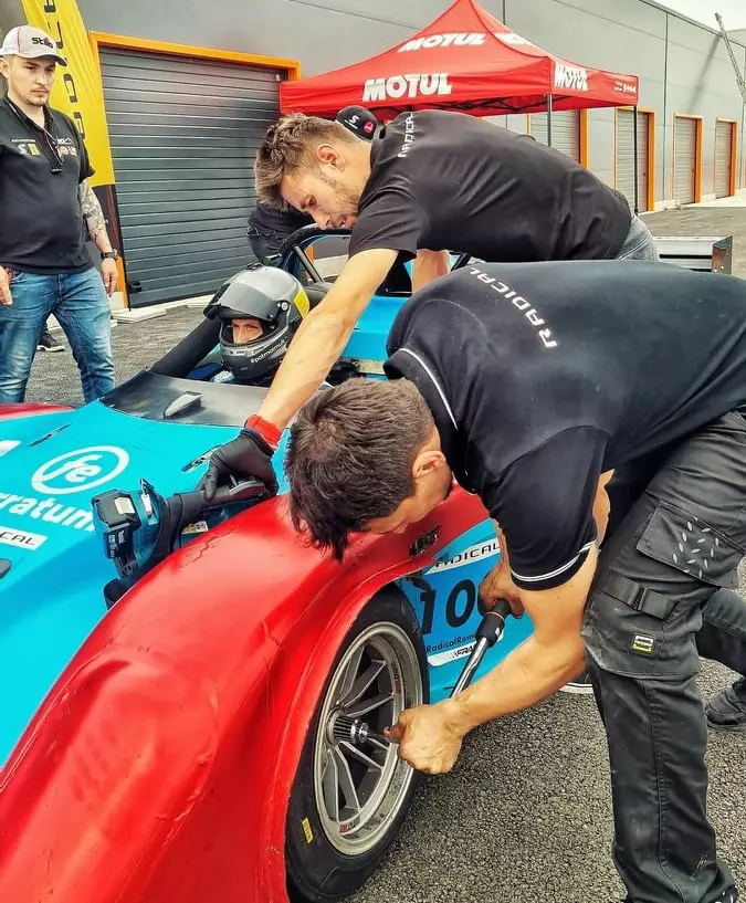 dani otil la raliu (1)