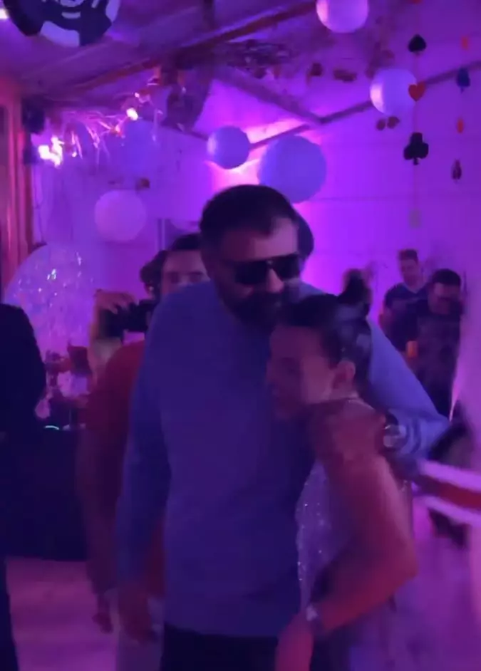 alexia-eram-petrecere-21-de-ani-3