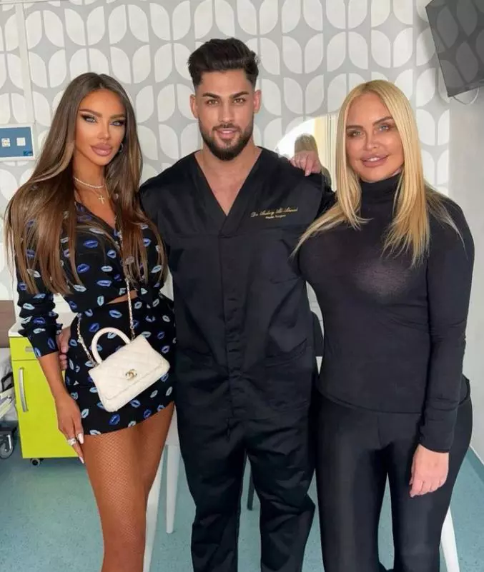 Bianca Drăgușanu, Auday Al-Ahmad, Vica Blochina