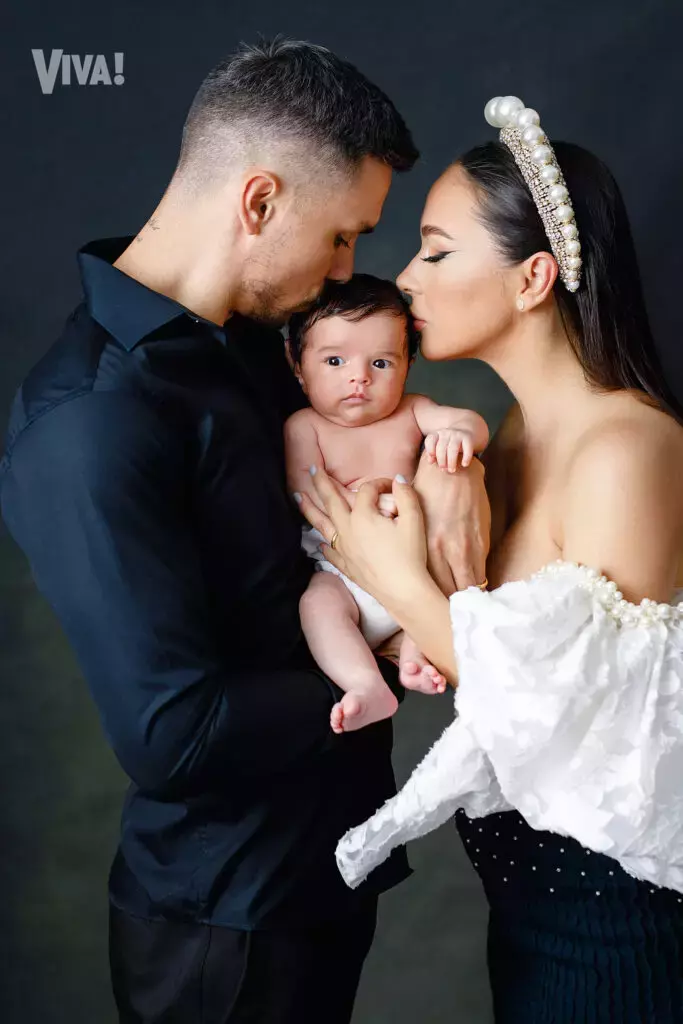 ce-spune-vladuta-lupau-despre-alaptatul-in-public-683x1024-1