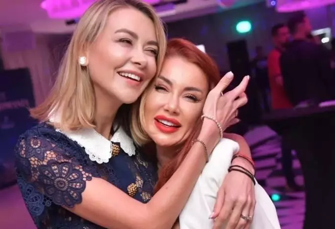 Denisa și Raluca Tănase