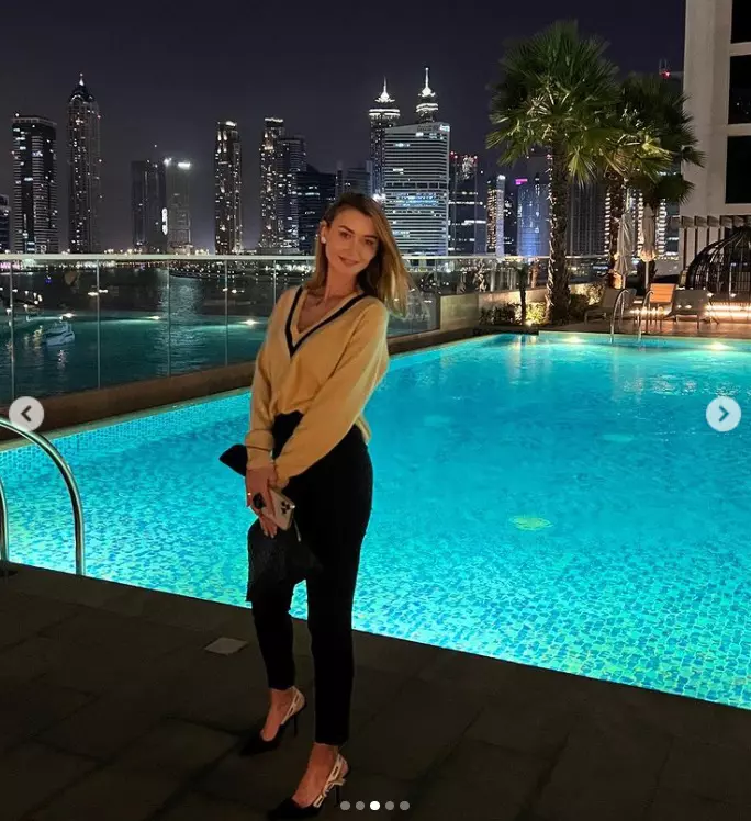 denisa-tanase-in-dubai-2