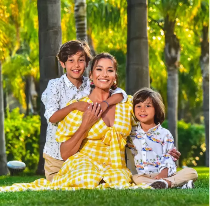 claudia-patrascanu-si-copiii-1