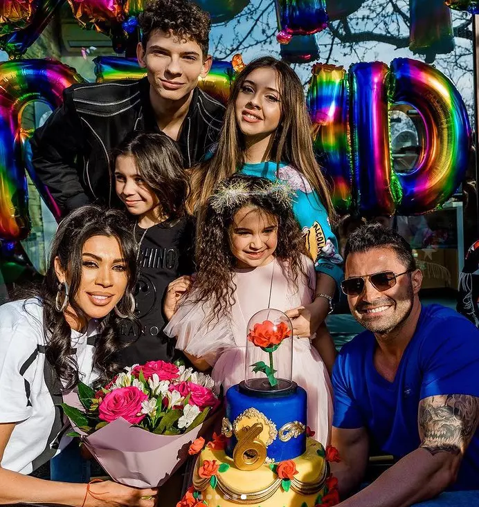 pepe raluca si fiicele lor 3