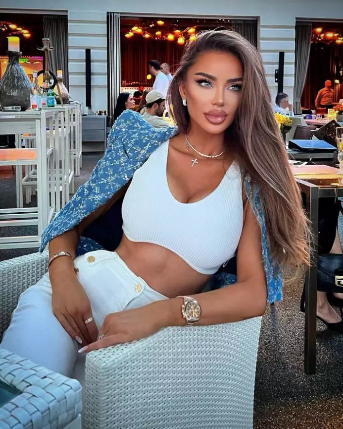 bianca-dragusanu-7-1