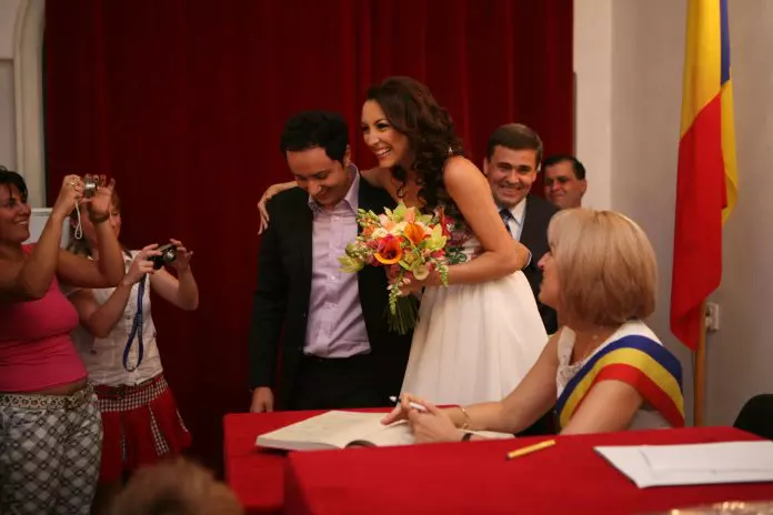 marutaandra-7865-Octav-Ganea-Gandul-696x464