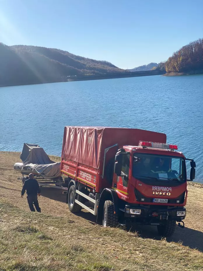 incendiu-baraj-paltinu-miercuri1-696x928-1