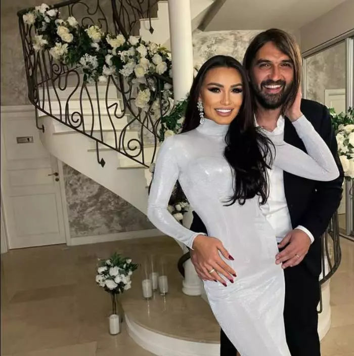 Dan Alexa si sotia lui