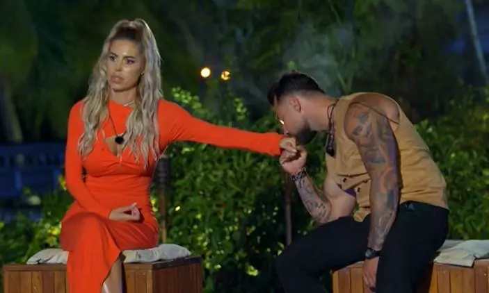 Simona și Claudiu - insula iubirii (4)