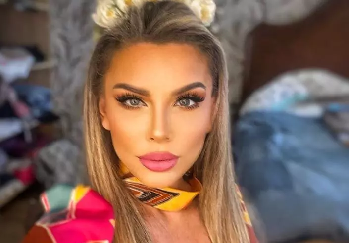 alina-laufer-teo-show