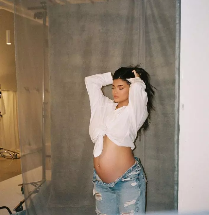 kylie-jenner-a-nascut-al-doilea-copil-4
