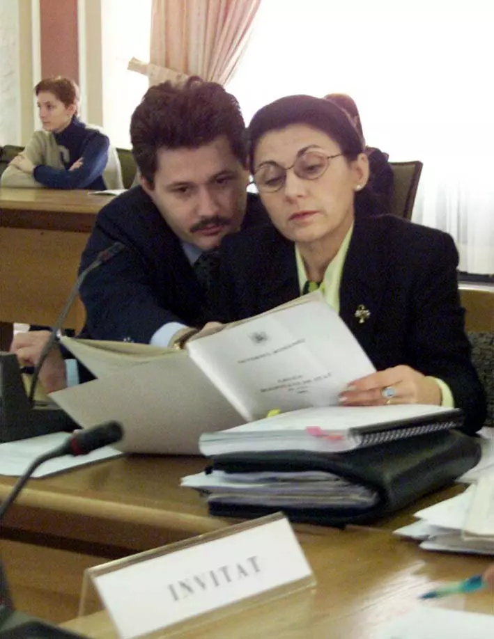 ecaterina andronescu (5)