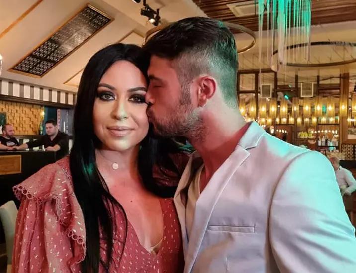 de ce s au impacat oana roman si marius elisei (2)