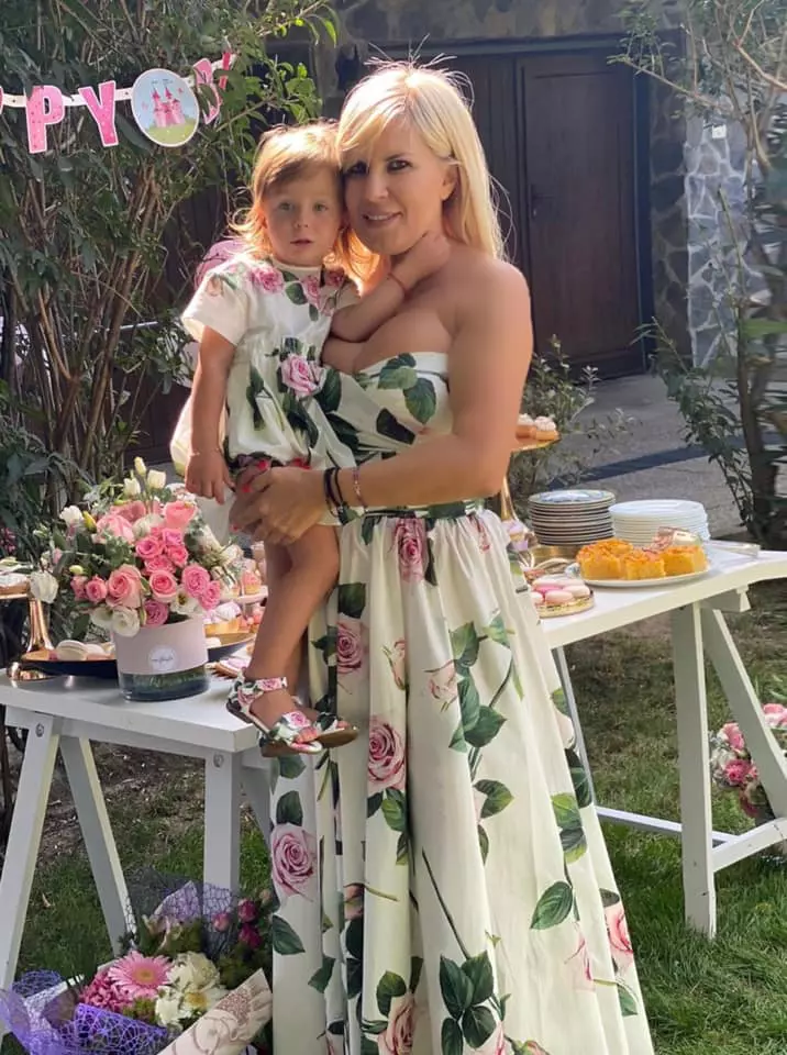 elena-udrea-si-fiica-ei-1