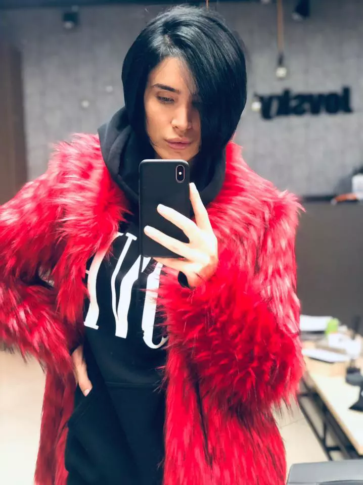 adelina3
